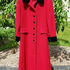 Lady's long wool coat